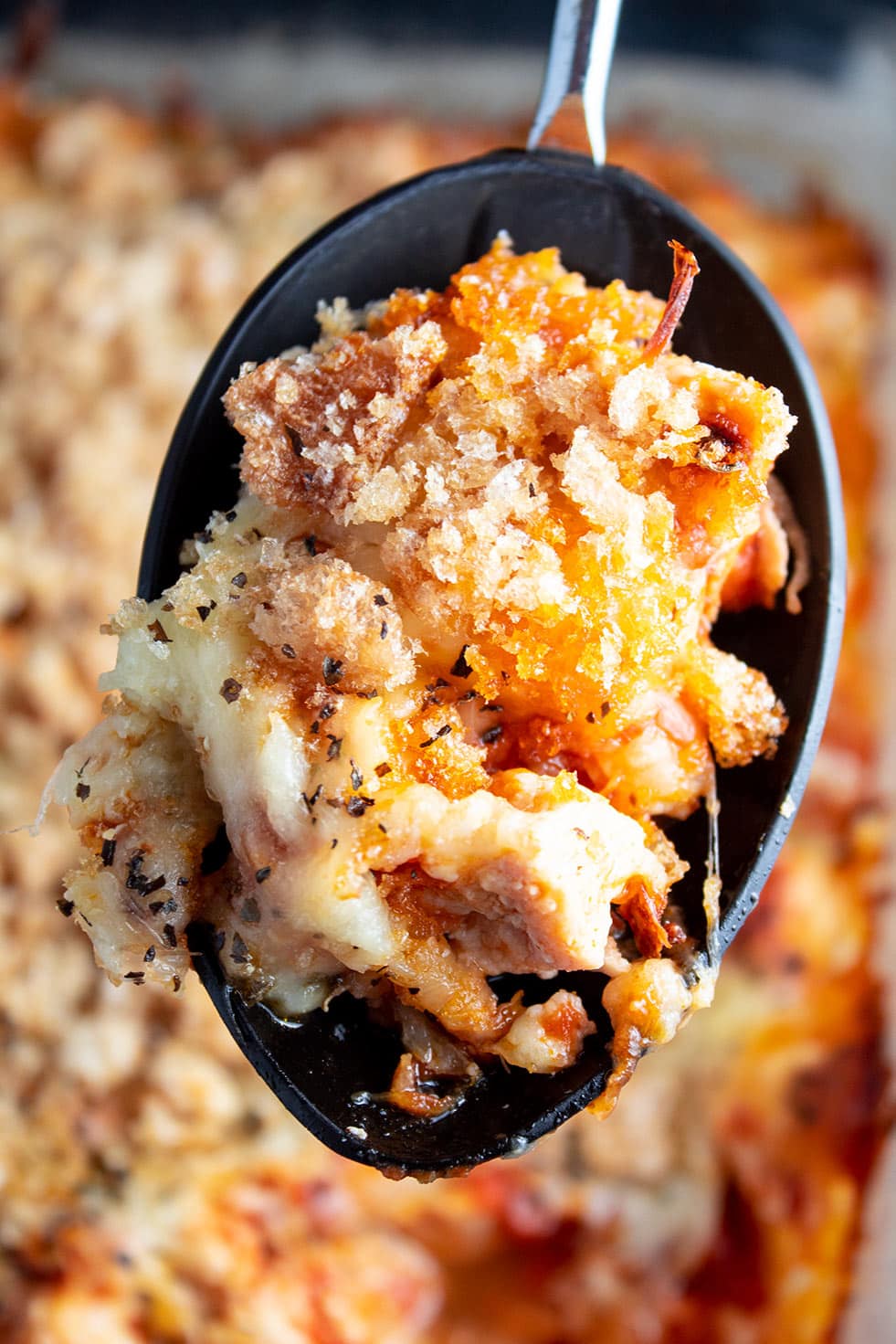 7 Keto Chicken Casseroles Your Whole Family Will Love! - ForgetSugar