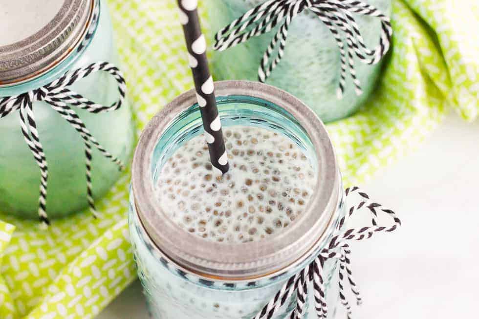 no carb breakfast fiber bomb shake in mason jar with a straw