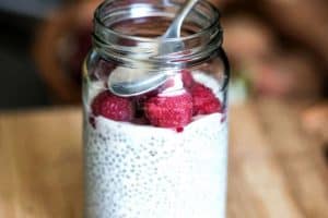 keto breakfast no eggs smoothie in mason jar with raspberries