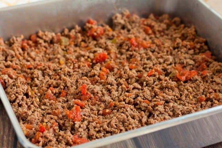 Cheesy Keto Ground Beef Casserole With Tomatoes Ready In 25 Minutes