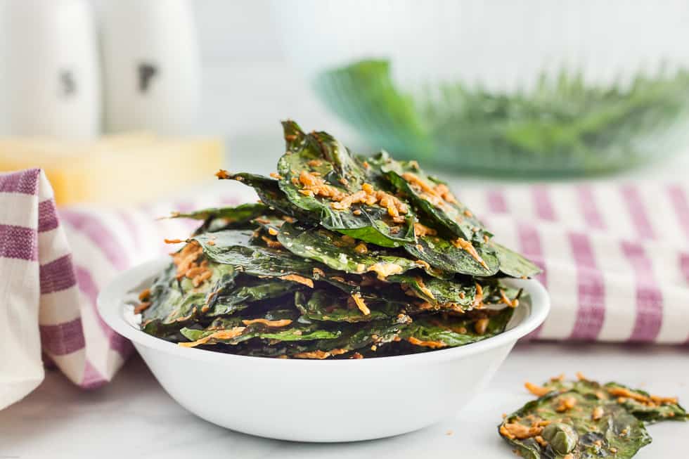 keto spinach chips in bowl