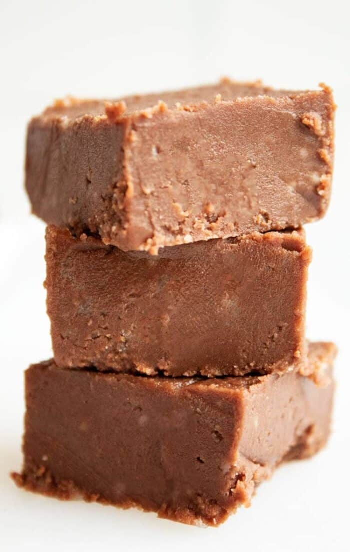 closeup of three pieces of keto chocolate fudge